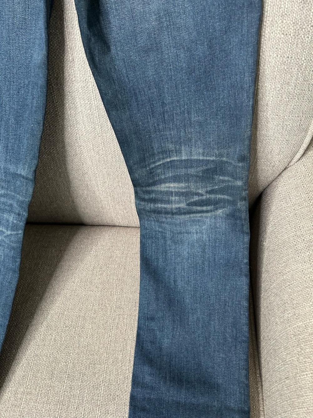 AG The Harper straight leg Jeans - Picture 15 of 16